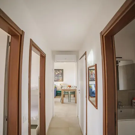 Gennaro's 2 - Relax, Sea & Pool Appartement *