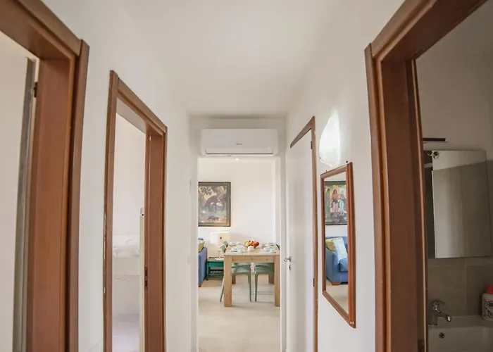 Gennaro's 2 - Relax, Sea & Pool Appartement *